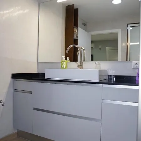 El Balcon Apartment *